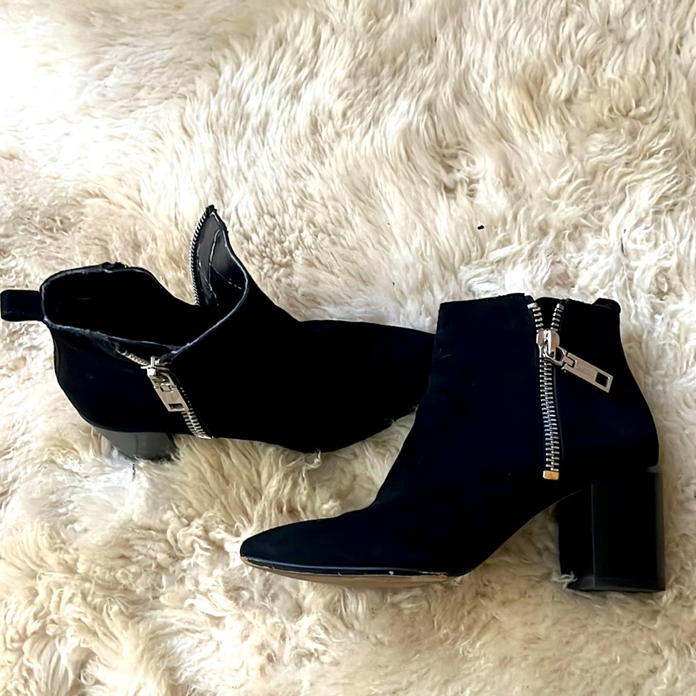 Dolce vita suede boots